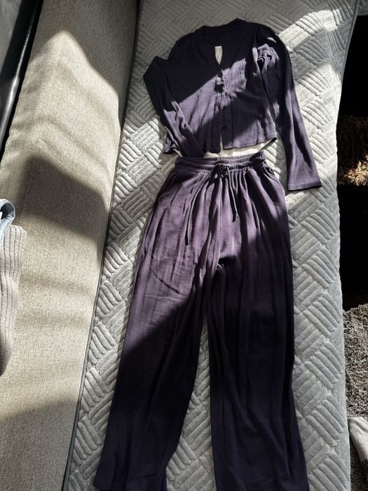 Женская одежда, отдам все вещи за 10.000 тенге