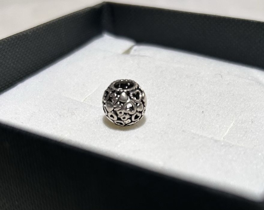 Talisman inimioare rotund original Pandora