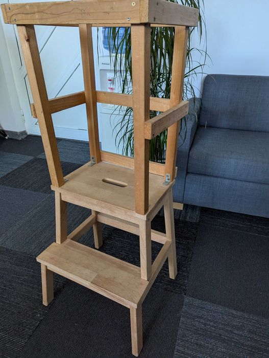 Learning Tower /turn de invatare pe treapta Ikea