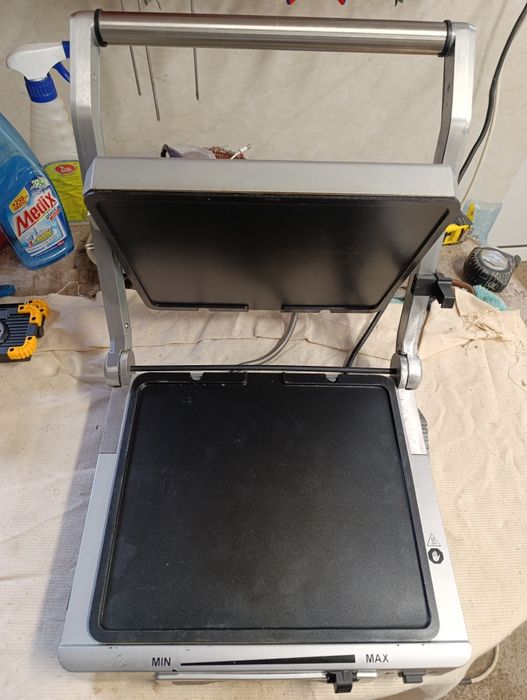 Тостер грил за сандвичи Severin