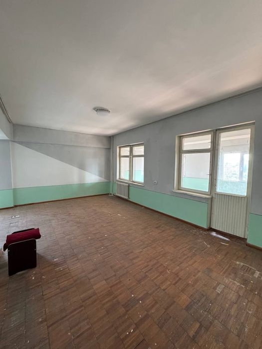 *1 хона 2 хона килинган. 50 м². Коратош