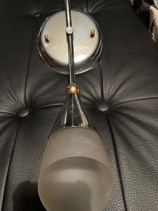 Аплик за стена единичен