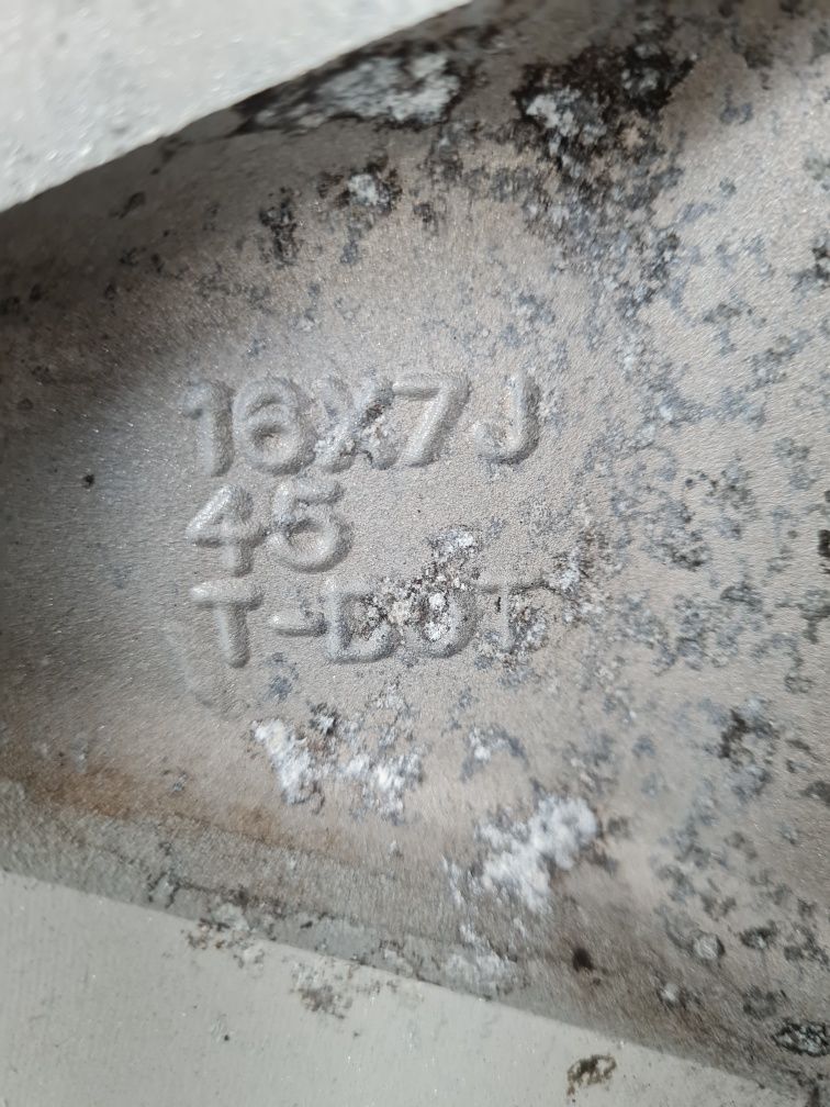 Оригинални джснти за ФОРД FIRD KIA HYUNDAI MAZDA R16 5x114.3 ET45 7J