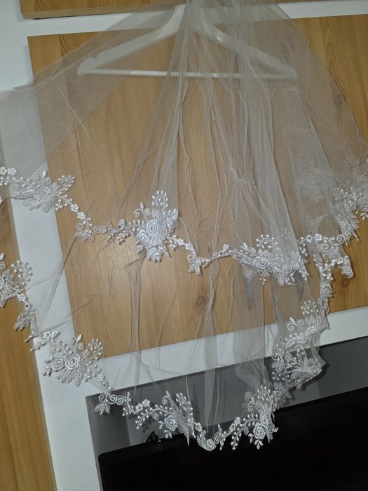 Rochie de mireasa+voal Mărimea 36/38
