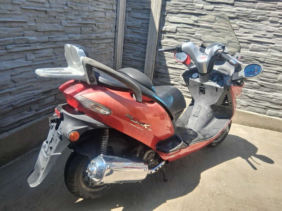 Vand scuter - Kimco Grand Ding 250CC