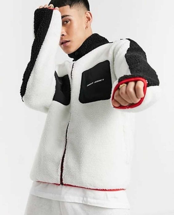 Нови оригинални шерпа якета и суичър Night Addict