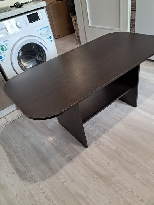 Маса за всекидневна