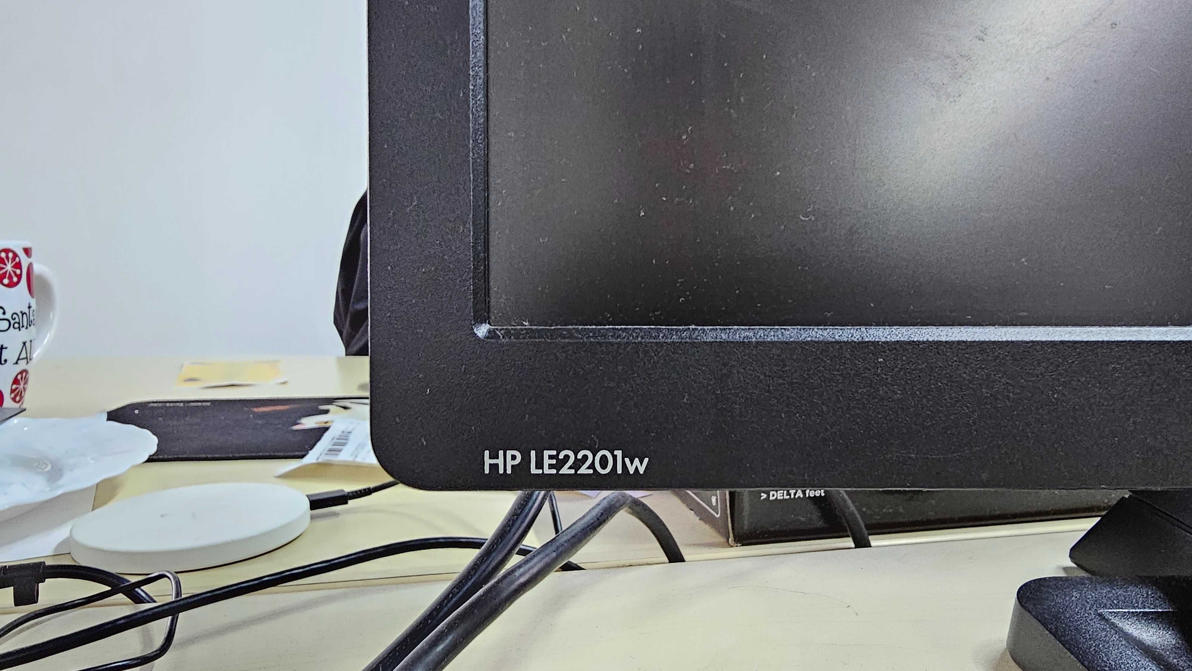 Monitor LCD HP LE2201W, 22", foarte bun