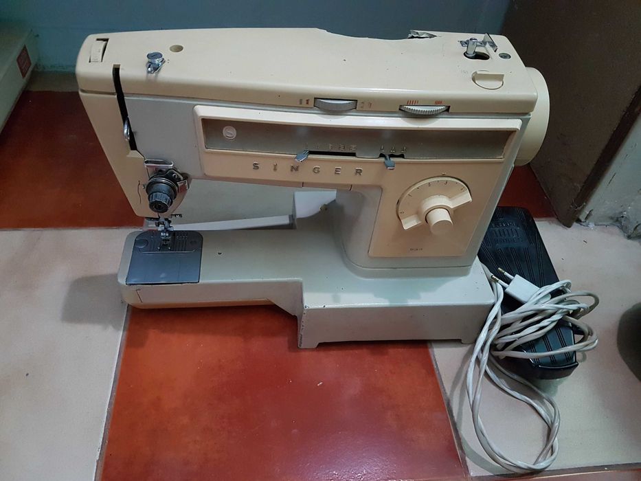 Masini de cusut electrice, modele vechi, Singer, Zundapp, Brillant