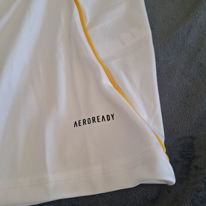 ADIDAS тениска на Real Madrid НОВА