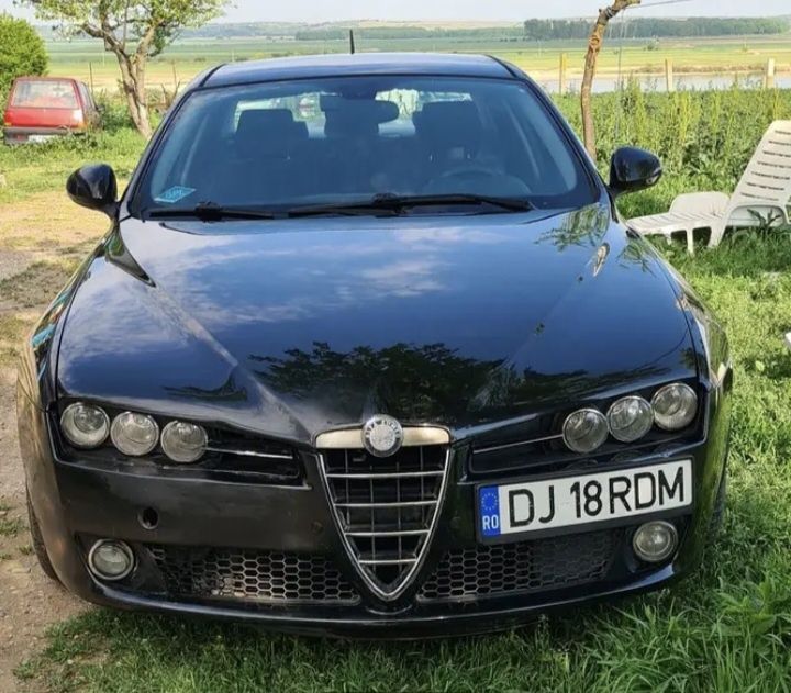 Alfa Romeo 159  .