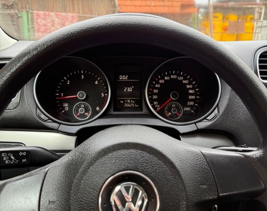 Volswagen golf 6. 1.6 tdi an 2010