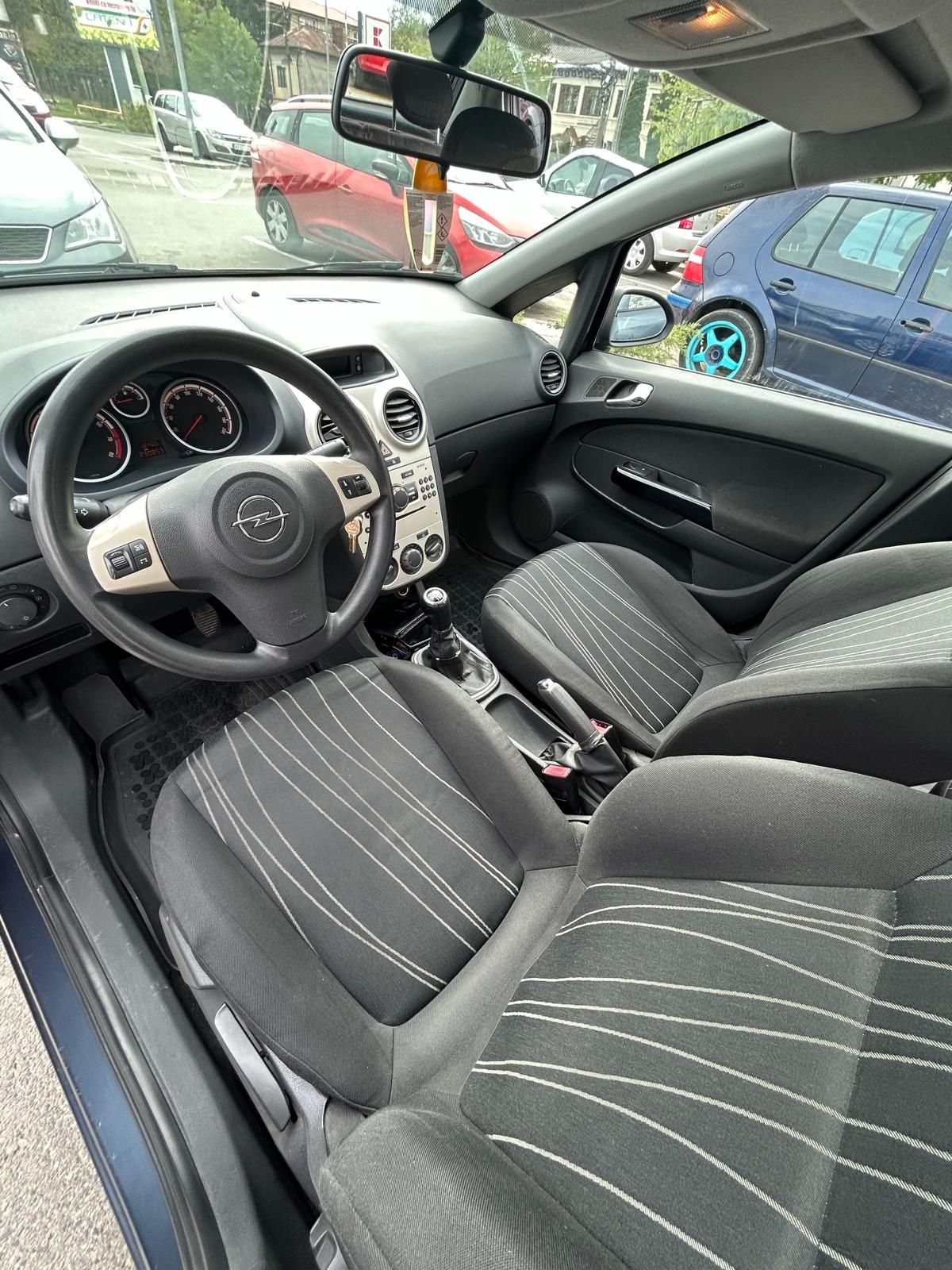 Opel Corsa D 2008