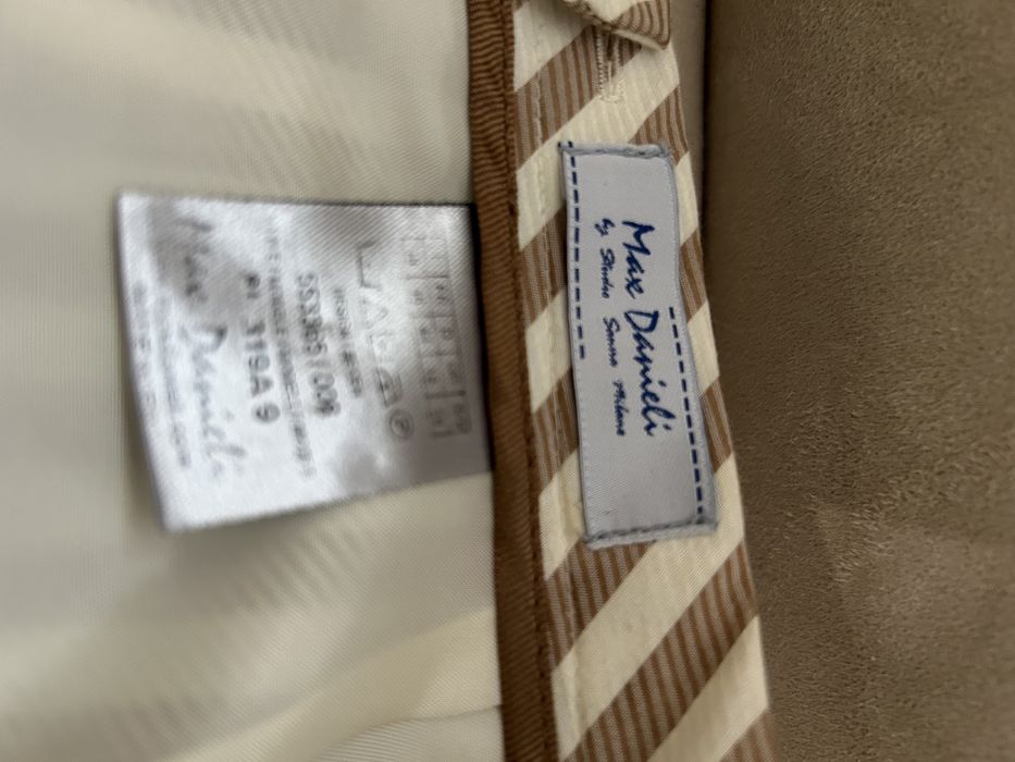 Продавам дамски костюм, сака и пола