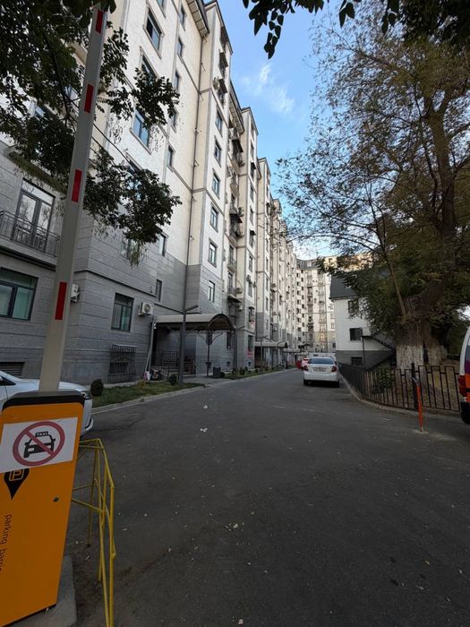 Юнусабод 11.кв 2/2/11 Новостройка МетроЛиня Срочно квартира