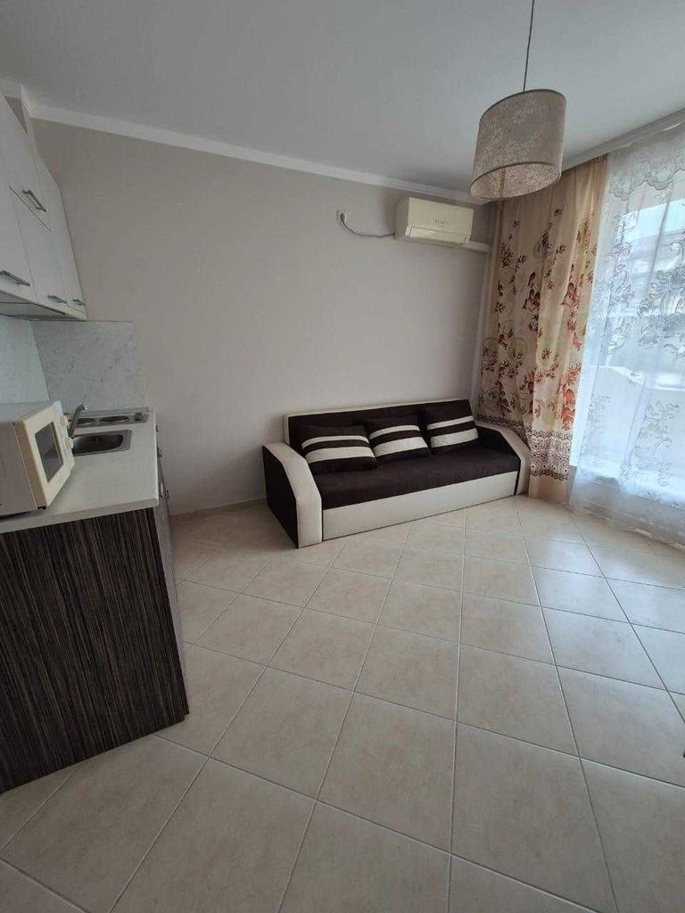 Продава се Едностаен апартамент в к.к. Слънчев бряг - 35 кв.м за 1258 €/кв.м - Снимка #5