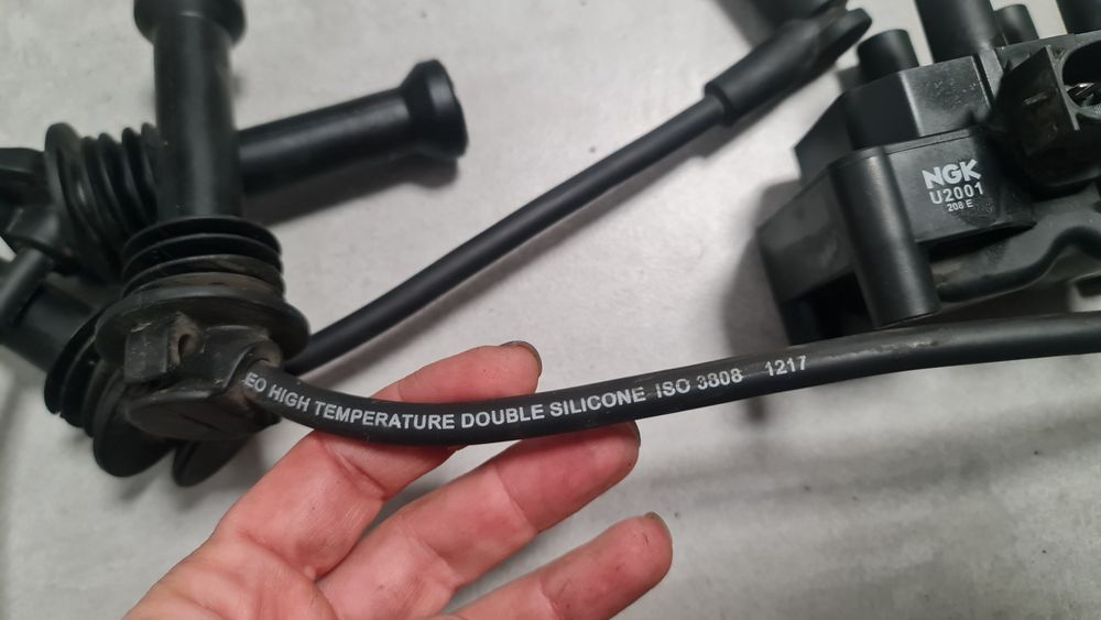 Кабели и бобина за Форд Фиеста 1.4L duratec 16V 75/80ps