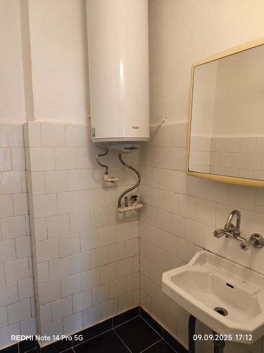 Дава се под наем Тристаен апартамент в Стара Загора, Операта - 48 кв.м за 204 € - Снимка #5