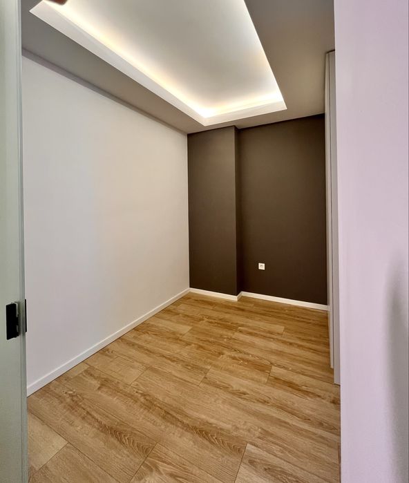 Fsega/Iulius- Apt 2 camere, plus birou, parcare subterana inlcusa