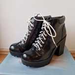 Botine dama H&M negre cu siret, masura 39
