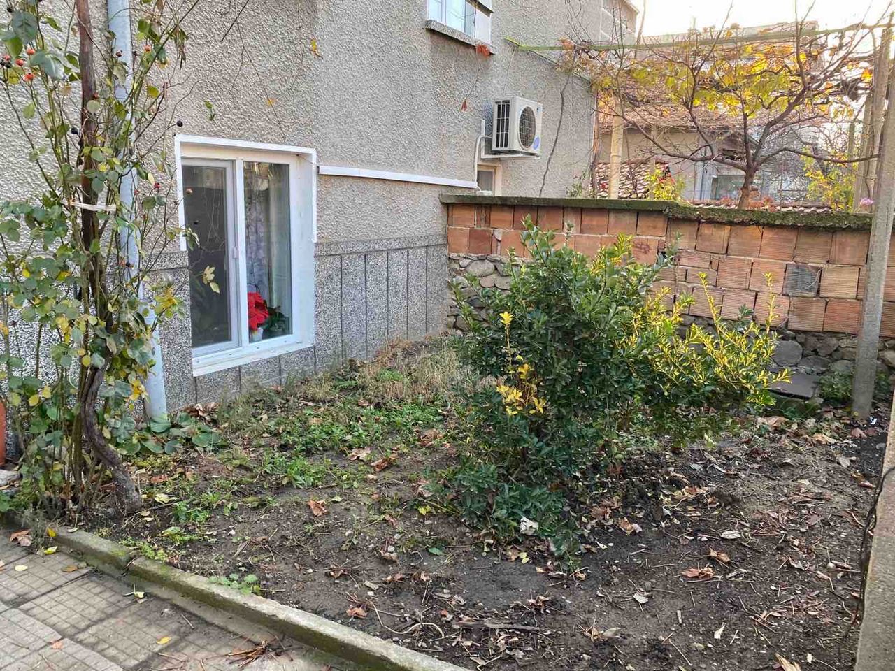 Продава се Етаж от къща в Карлово - 125 кв.м за 1163 €/кв.м - Снимка #2