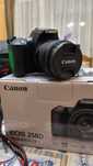 Фотоапарат Canon EOS 250D