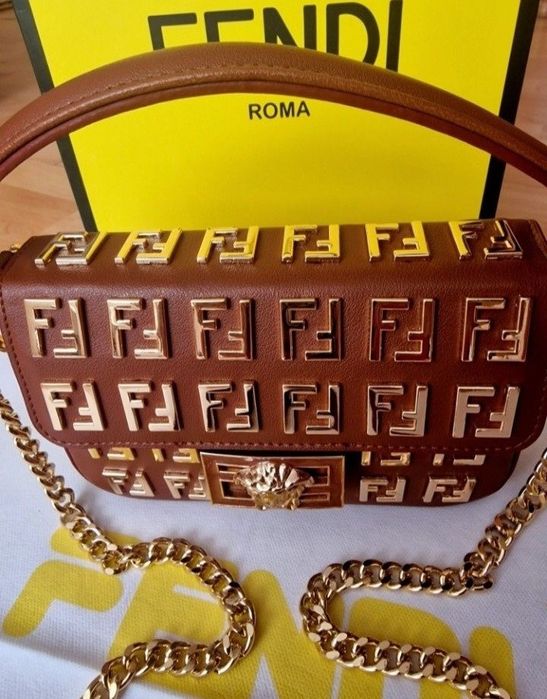 Geanta mini,piele naturala,div.nuante,card,saculet,etichetă,certificat