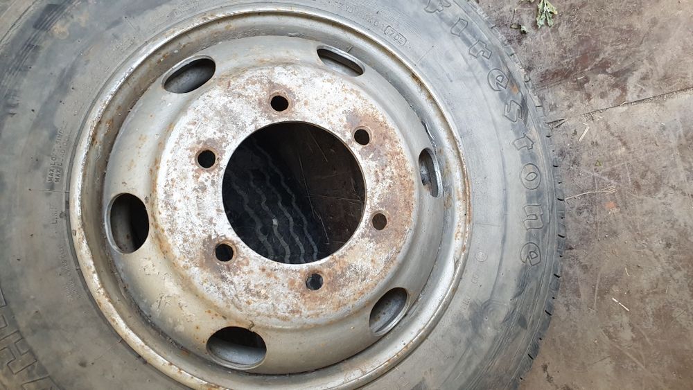 Гума 8.5 17.5 пирели