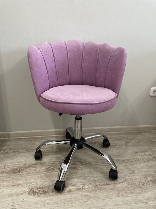 Стул лавандовый ракушка