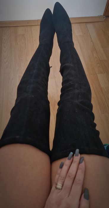 Cizme lungi cu toc