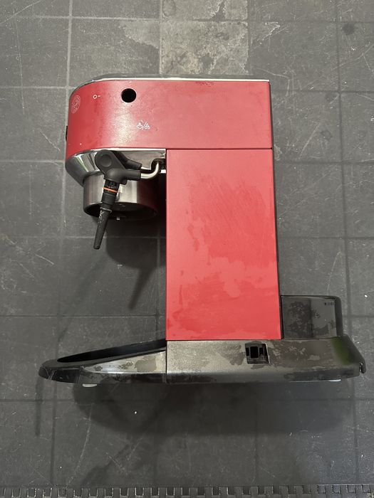 Espressor delonghi dedica