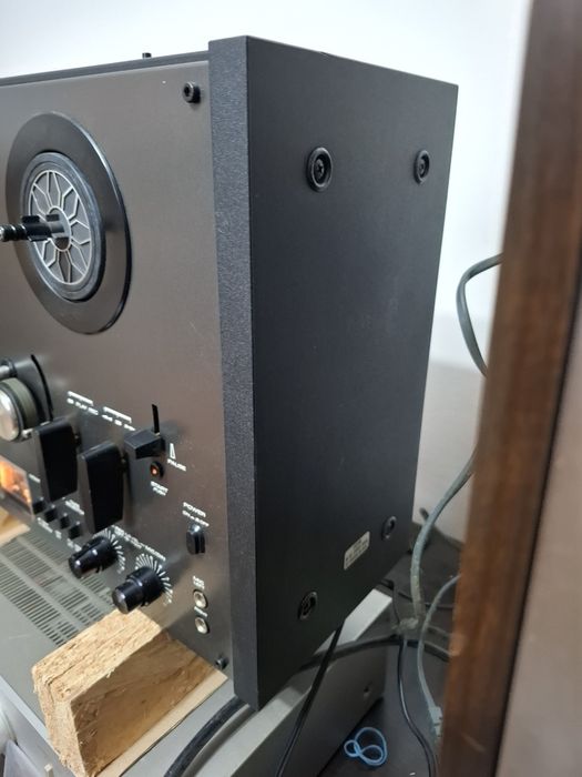 Magnetofon stereo Akai gx