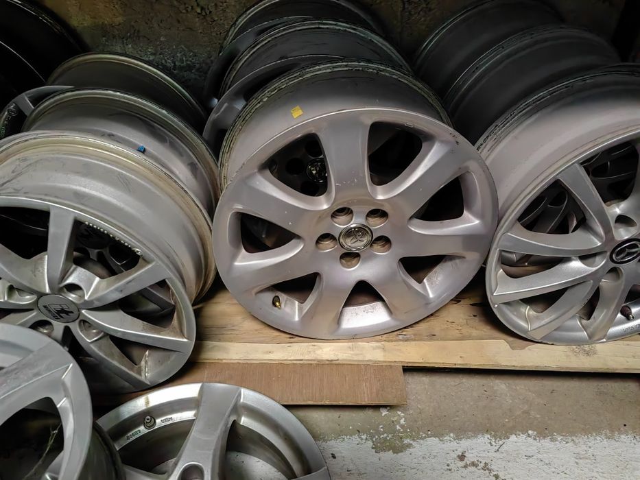 Оригинални джанти за Тойота (Toyota) 17" 5x114.3