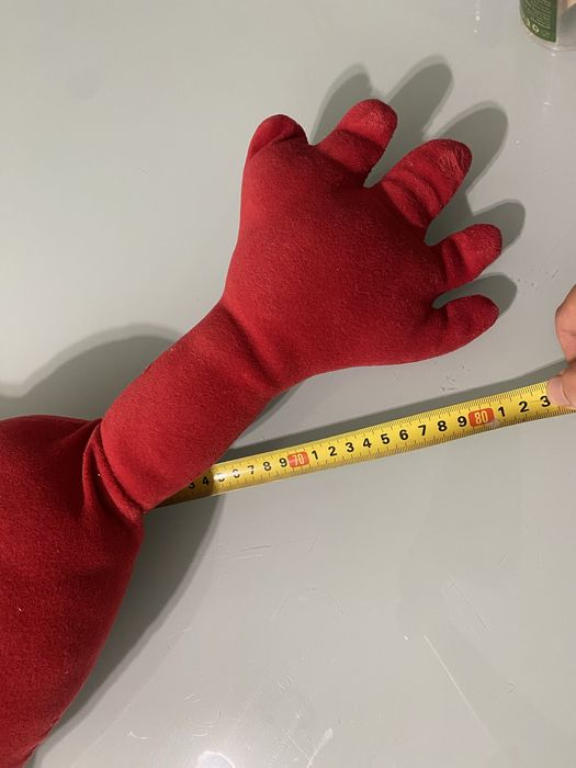 Възглавница сърце с ръце (прегръдка)