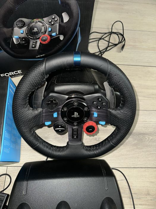Volan Logitech G29 + Pedale + Schimbător – Set complet, stare perfecta
