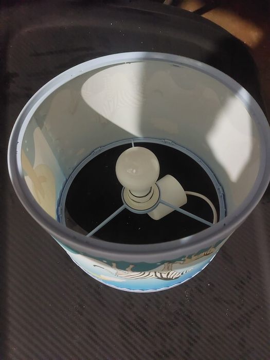 Lustra si lampa de sare si de birou