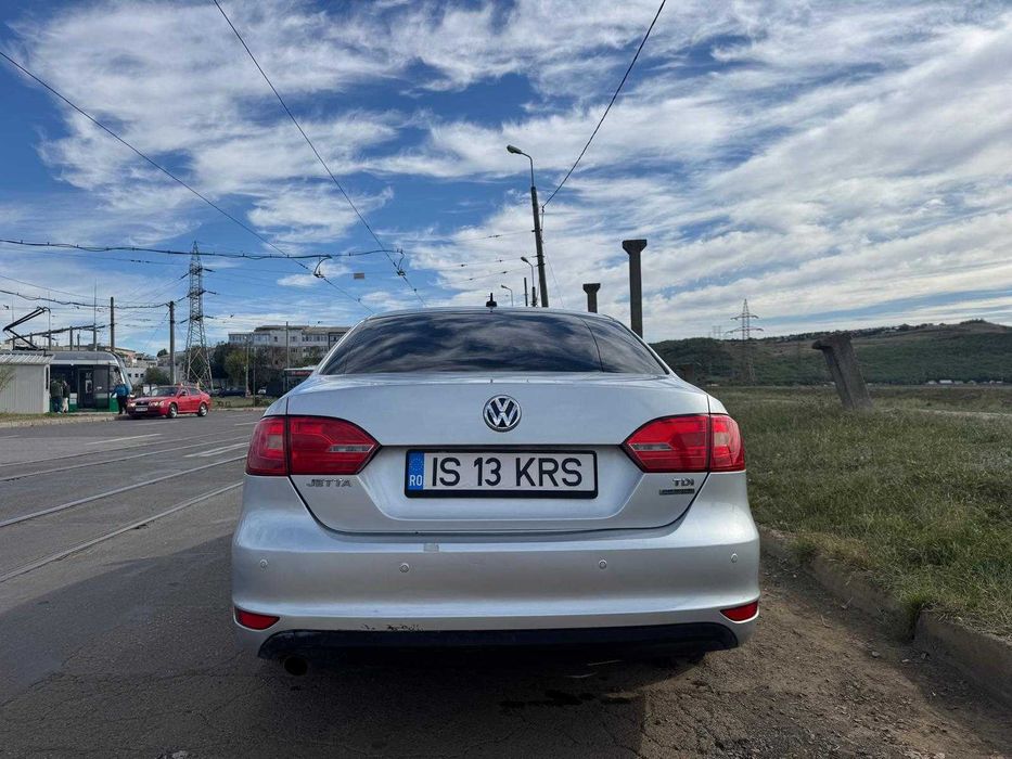 VW Jetta 1.6 TDI Bluemotion 2012