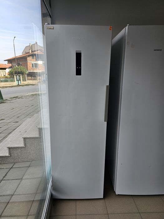 Хладилник Grundig