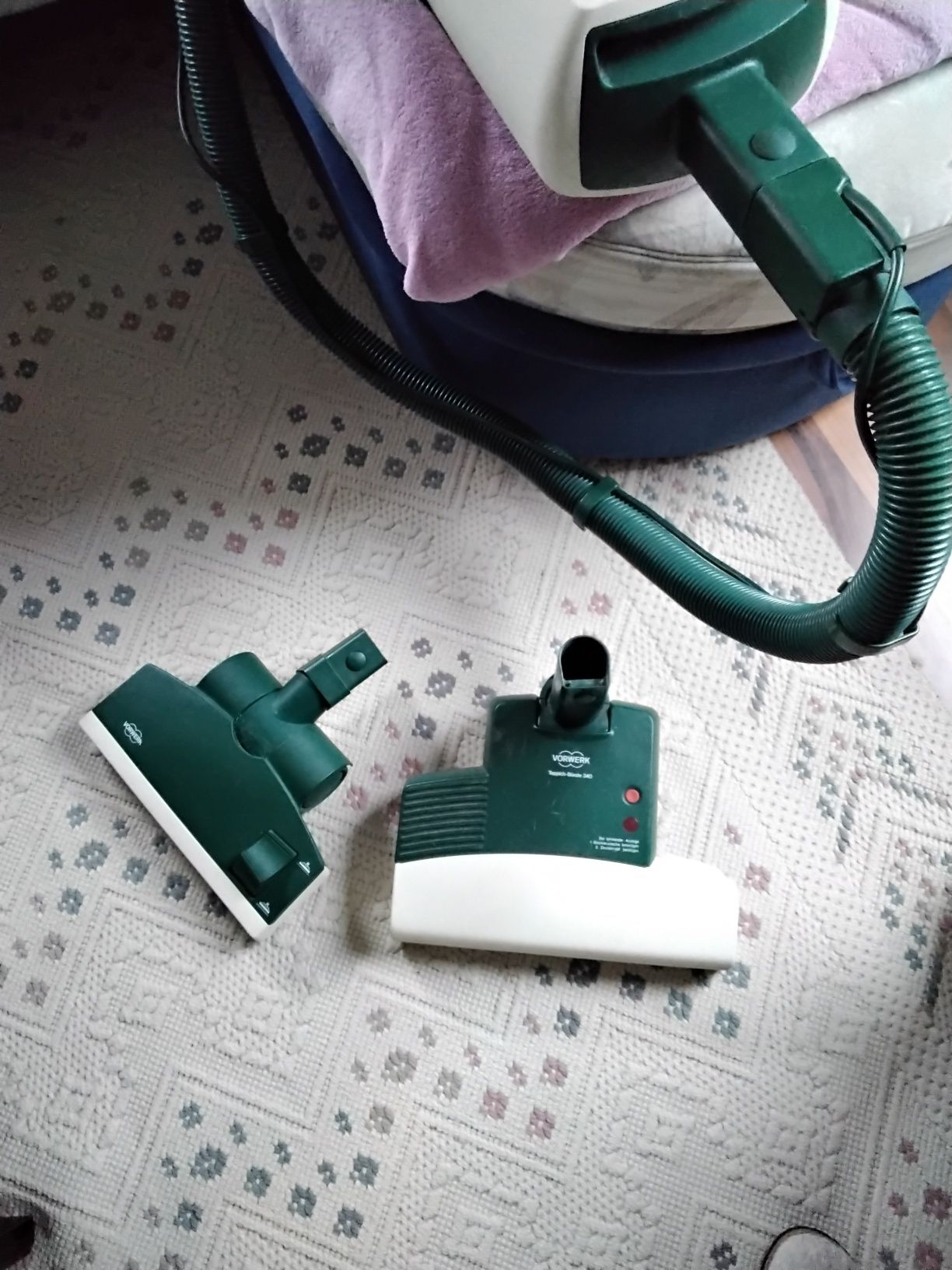 Aspirator Vorwerk 122, nemtesc