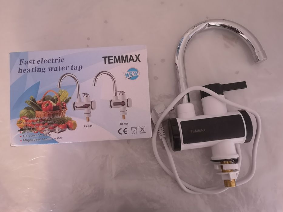 Водонагреватель проточный (смеситель электрический)