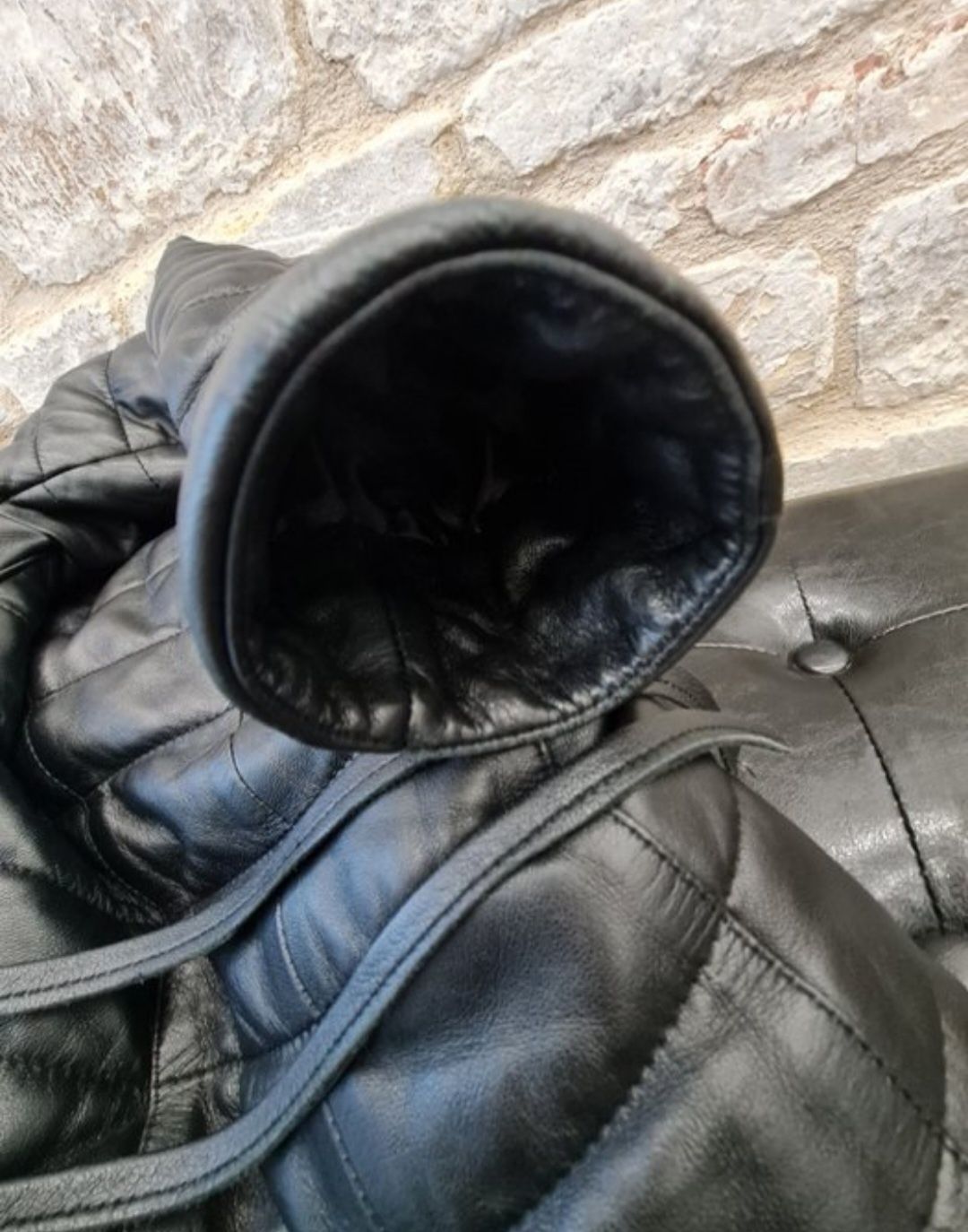 Geacă Piele cu blană naturală.