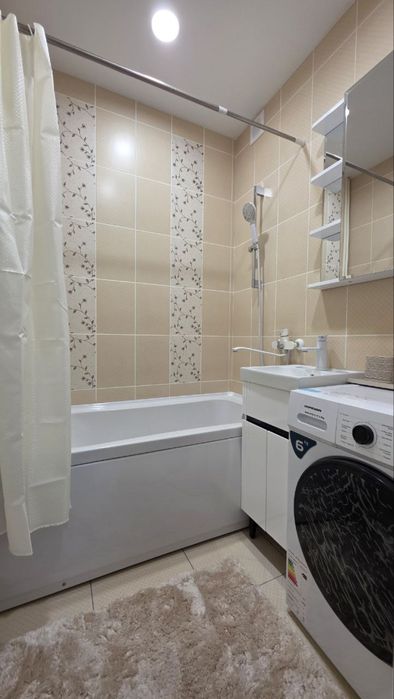 Продается Квартира , Ялангач , Теннисная Аллея, Базарчик , 3/2/4