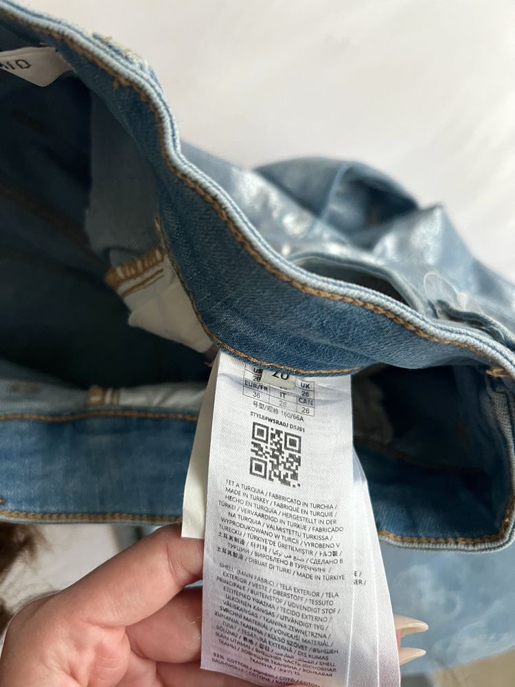 Дънки Guess размер 26
