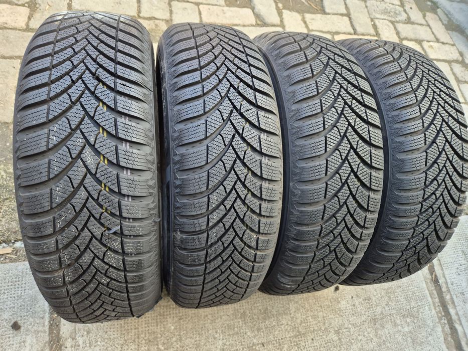 Set 4buc 185/65 R15 88T Semperit Speed-Grip 5 M+S iarnă