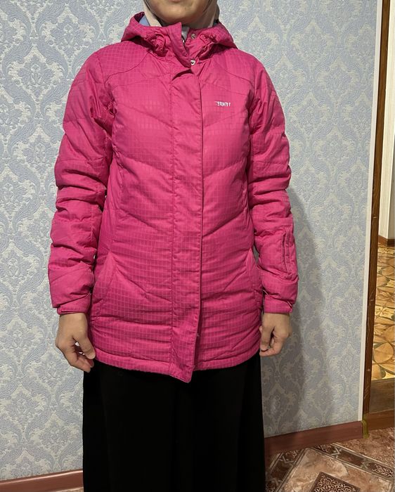 продам куртку в хорошем состояний.