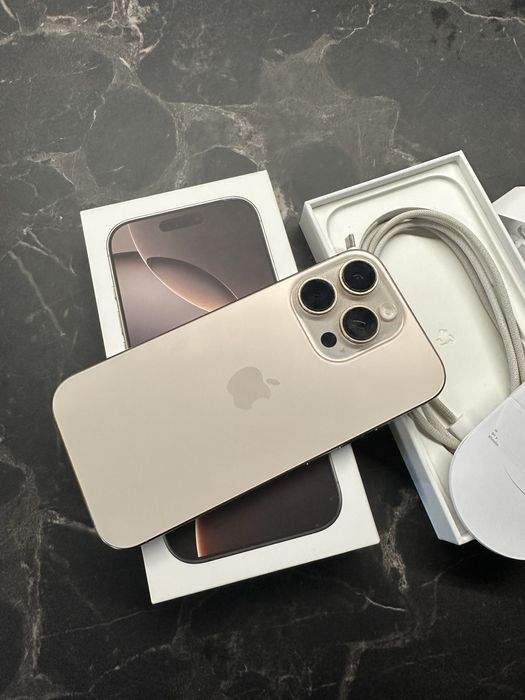 Iphone 16 pro, 256GB, в гаранция