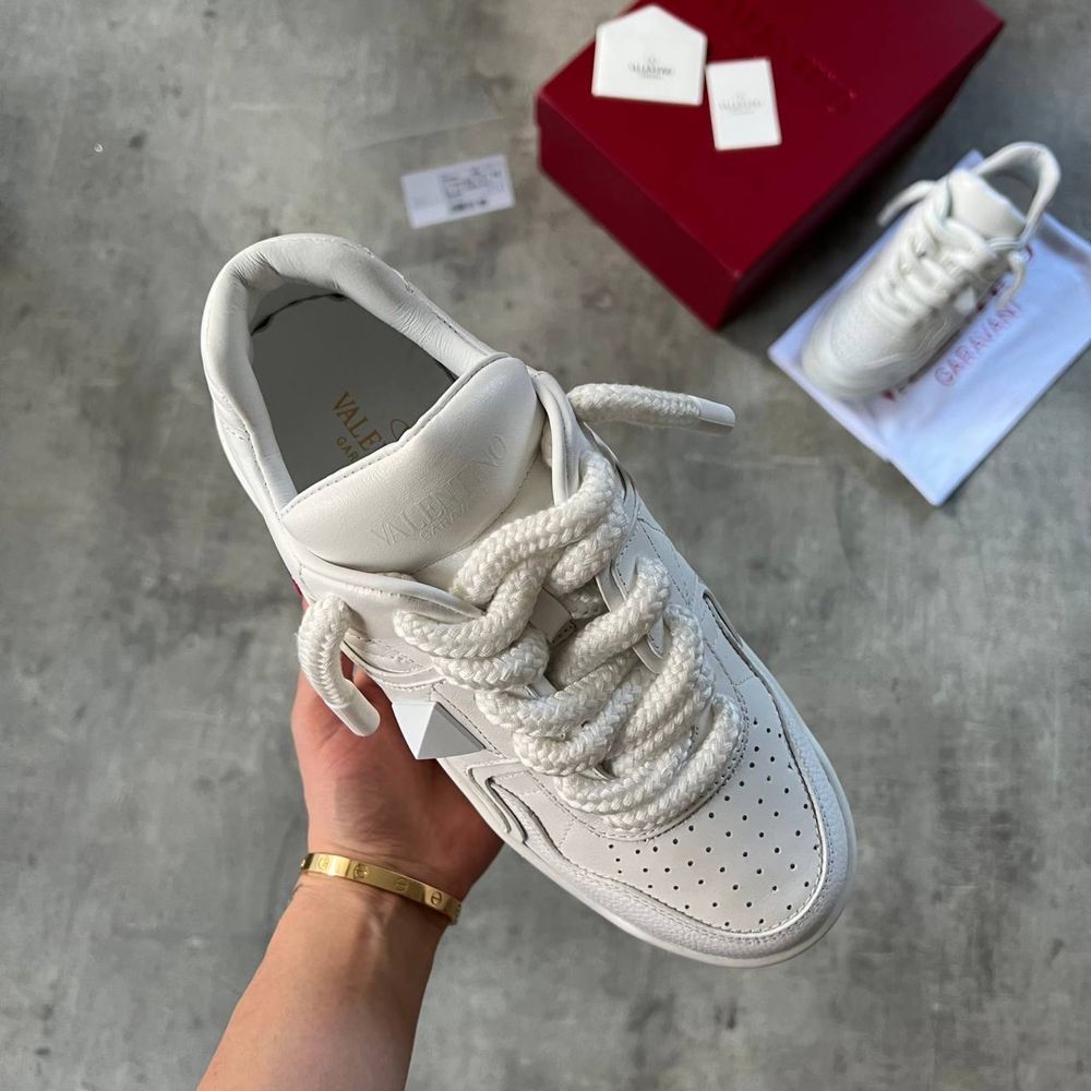 Sneakers Valentino Unisex **36-45** calitate premium