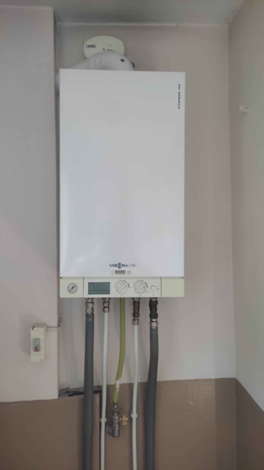 Продавам газов котел Viessmann