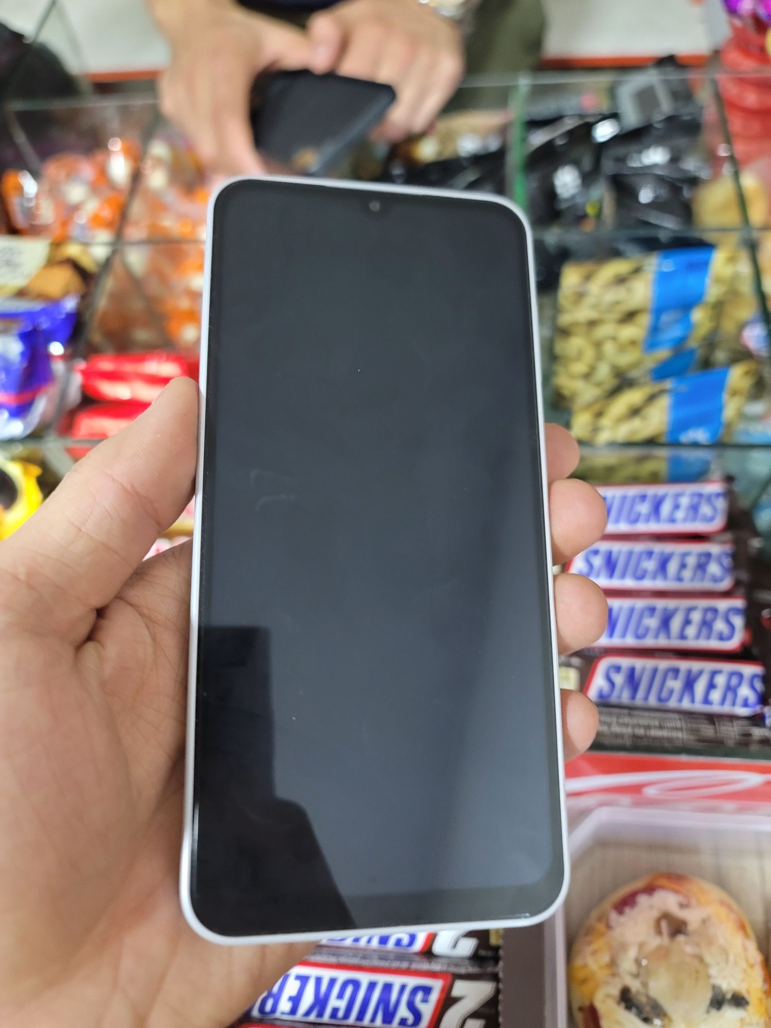 Samsung a 16 yangi sotiladi srochna