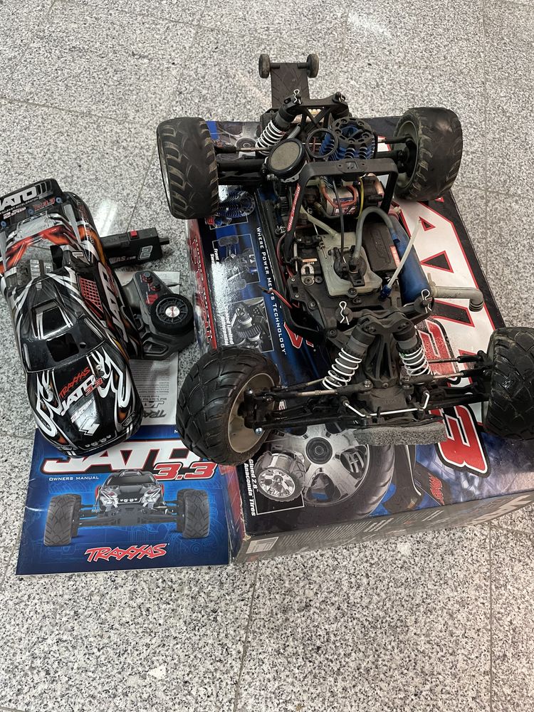 Vănd automodel cu motor termic Traxxas Jato